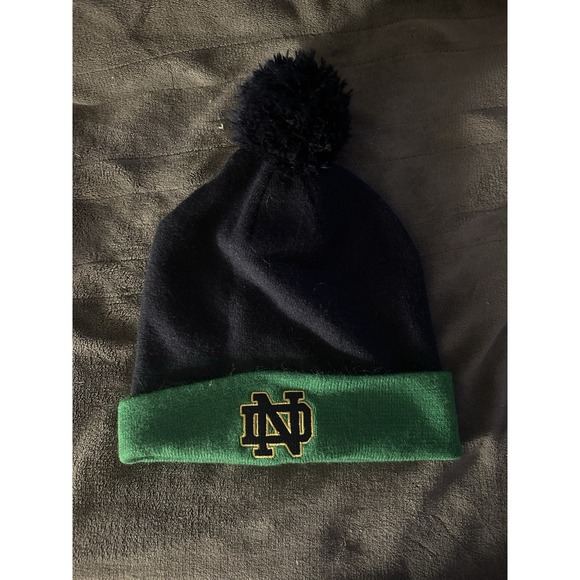 Notre Dame Under Armour Beanie Hat One Size - Picture 1 of 2